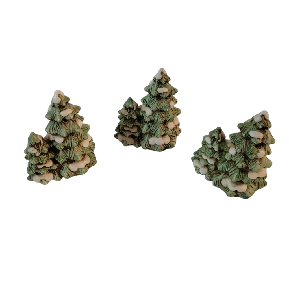 Summit Collection Ceramic Xmas Trees